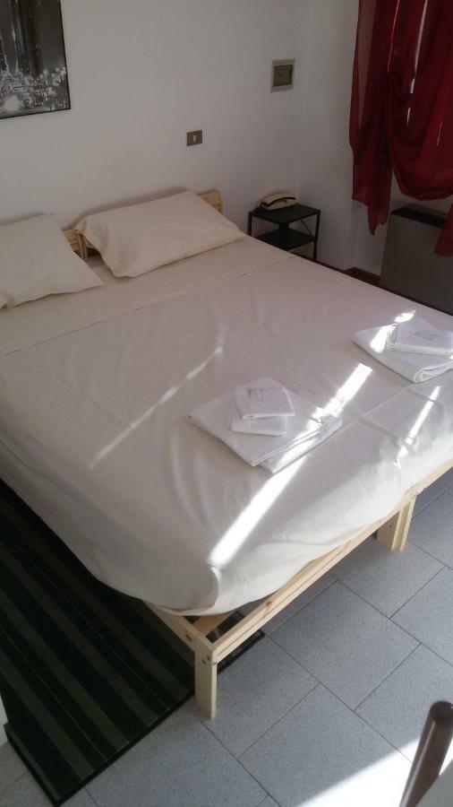 Hotel Afrodite Palu Exterior foto